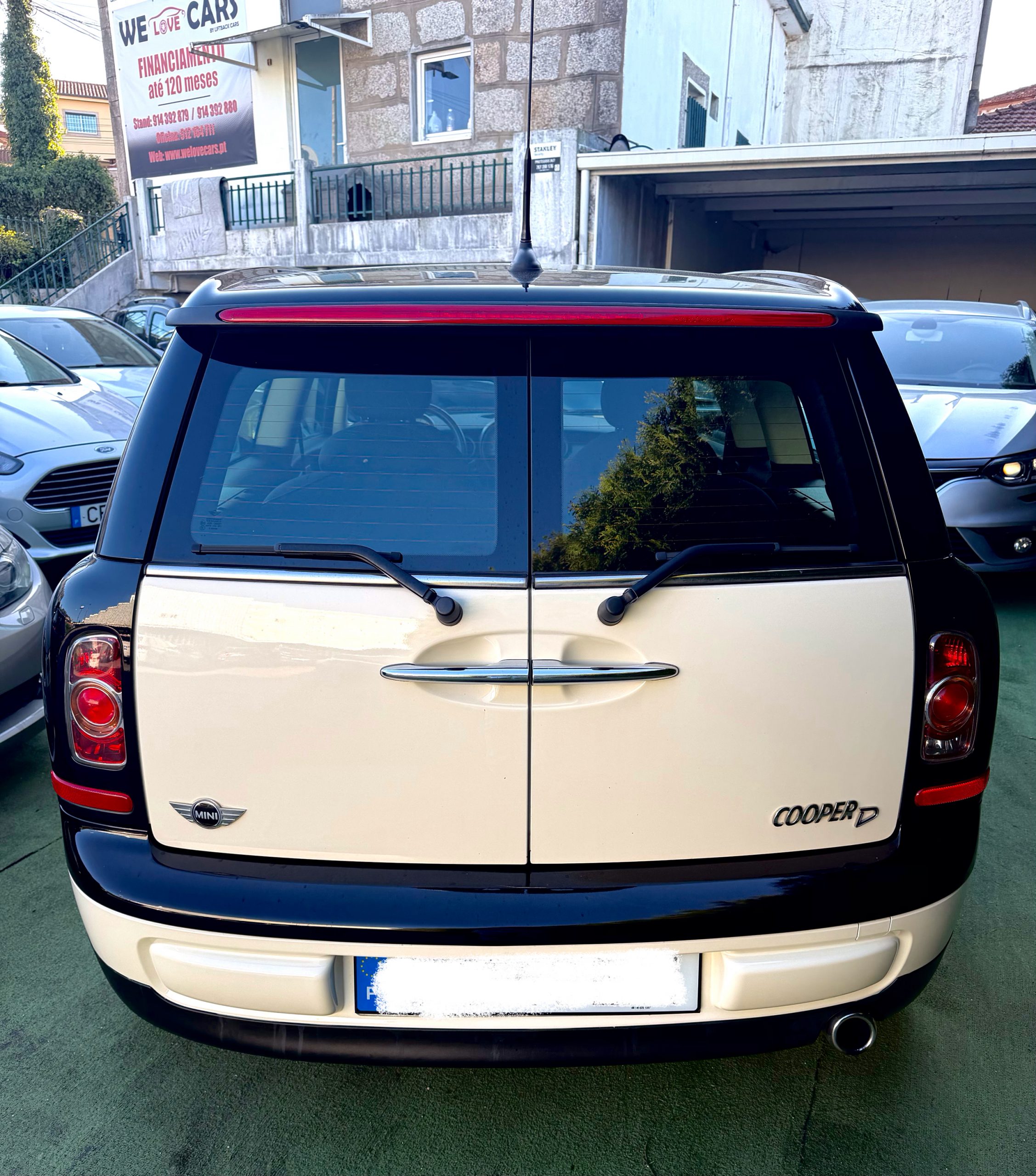 MINI CLUBMAN COOPER D