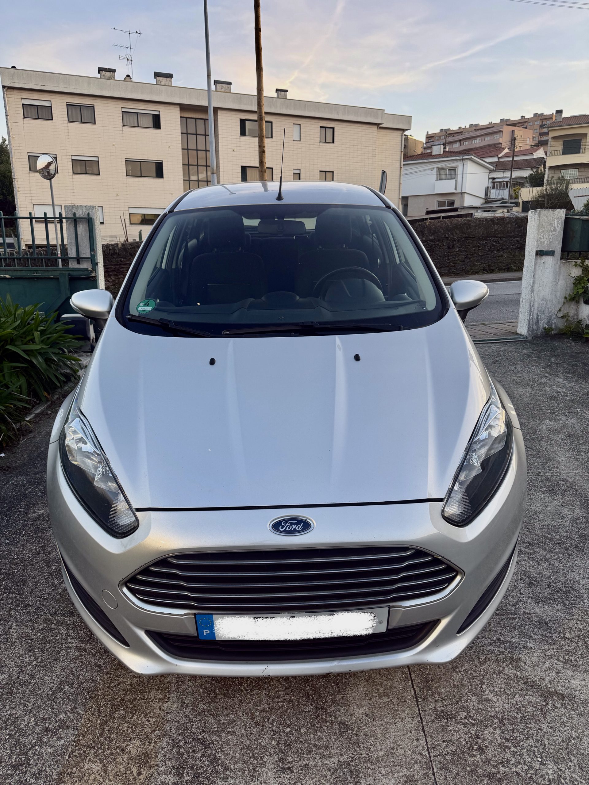 FORD FIESTA ECOBOOST TITANIUM