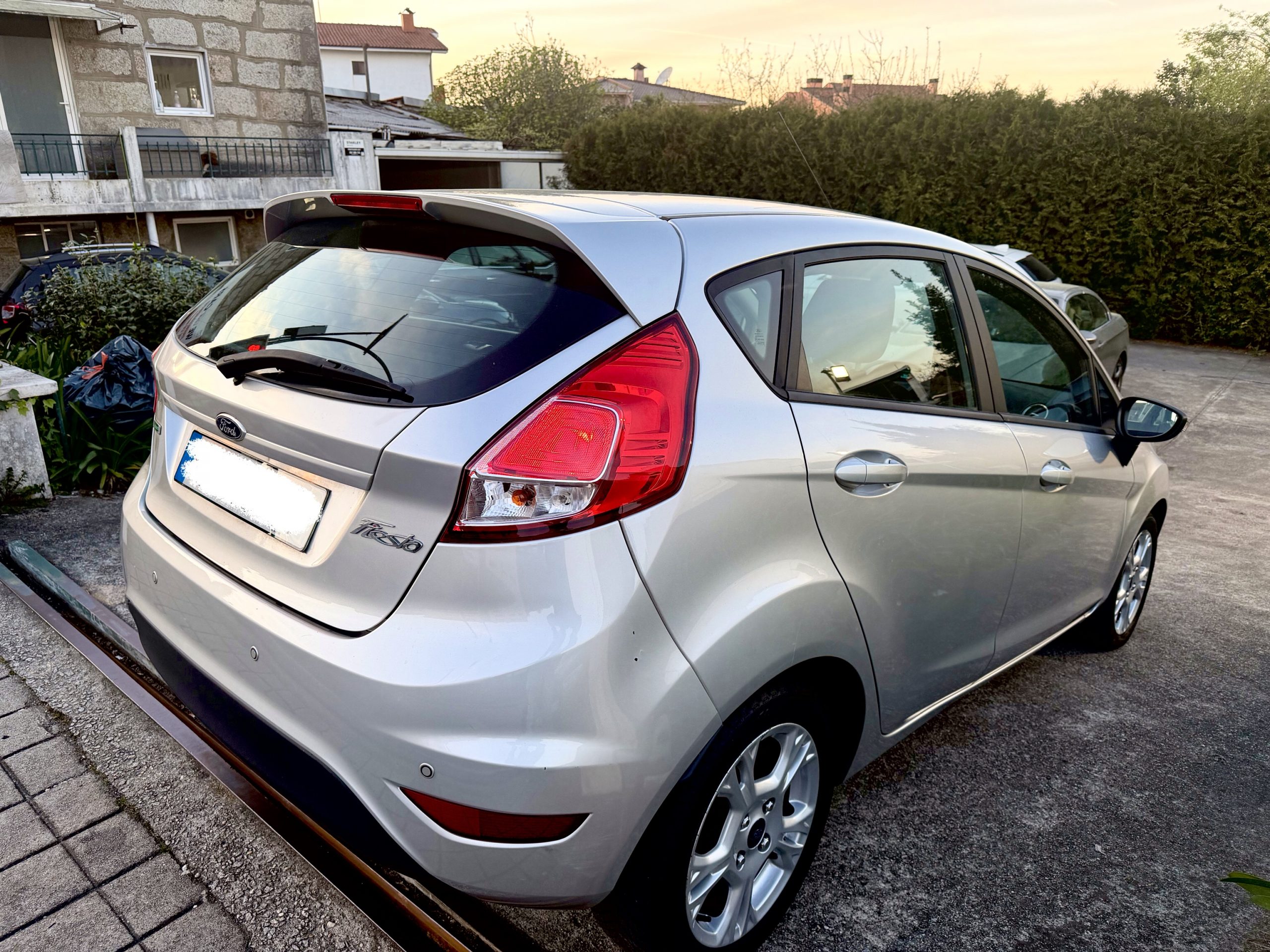 FORD FIESTA ECOBOOST TITANIUM
