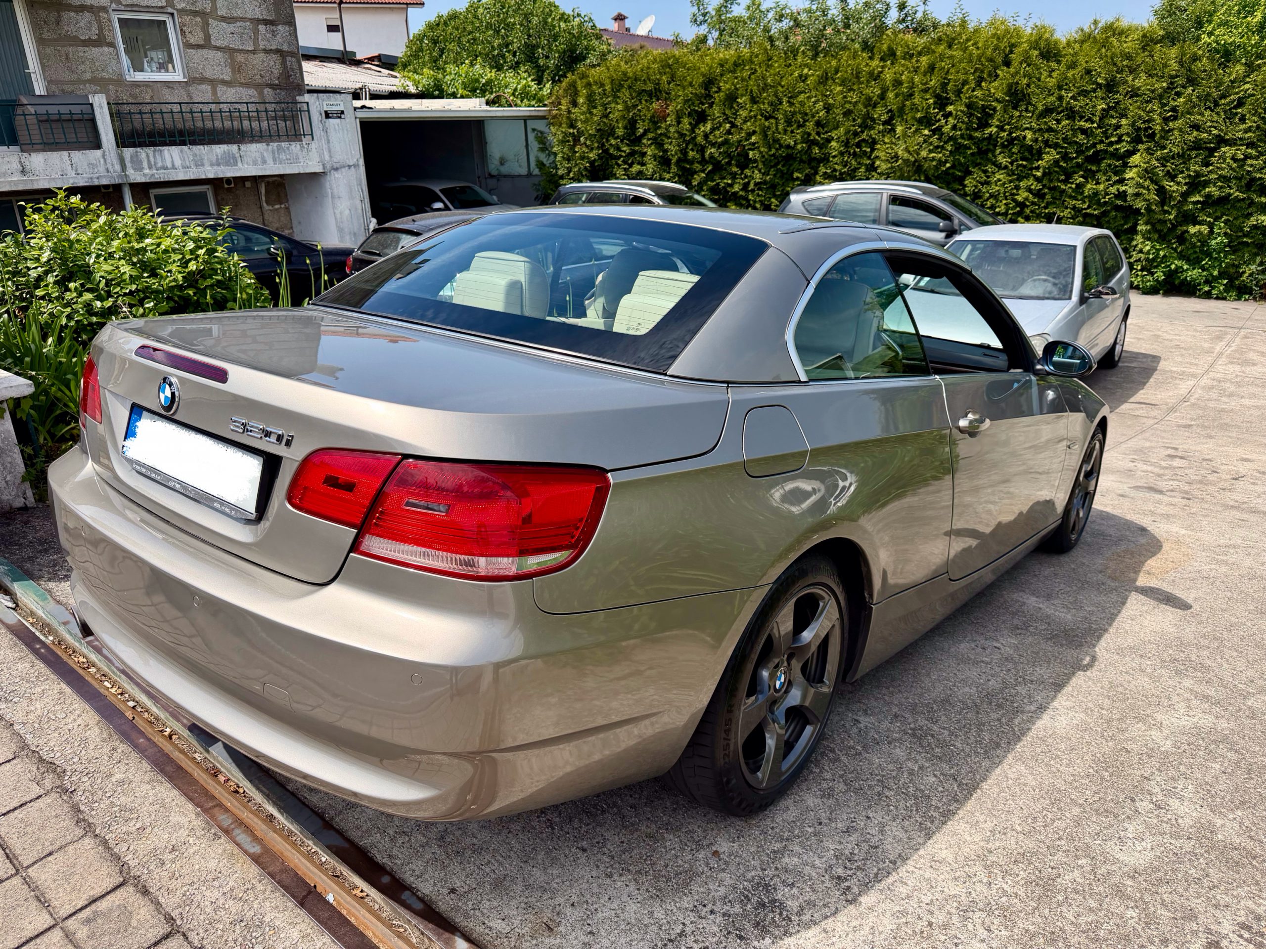 BMW 320i Cabriolet