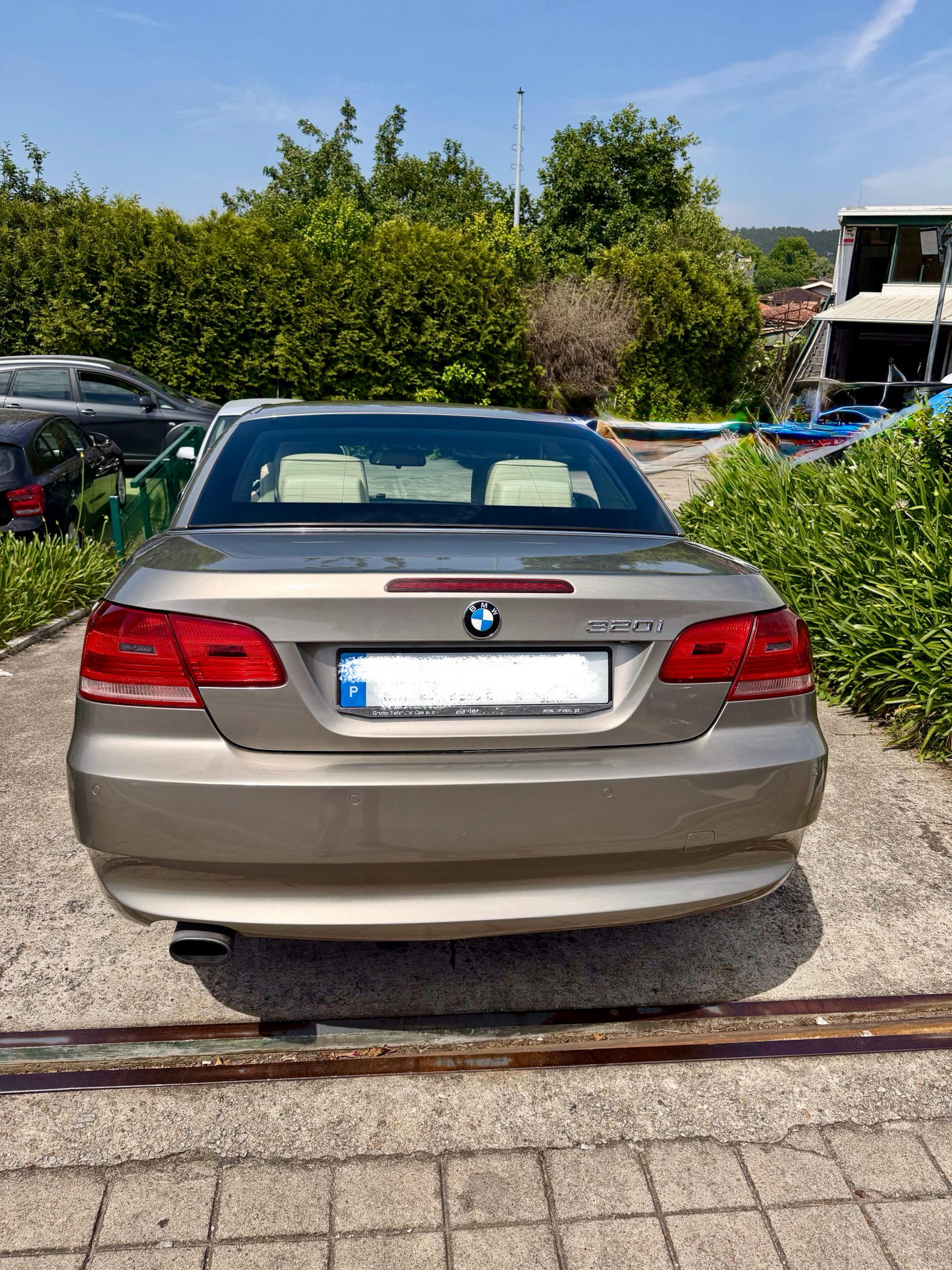 BMW 320i Cabriolet