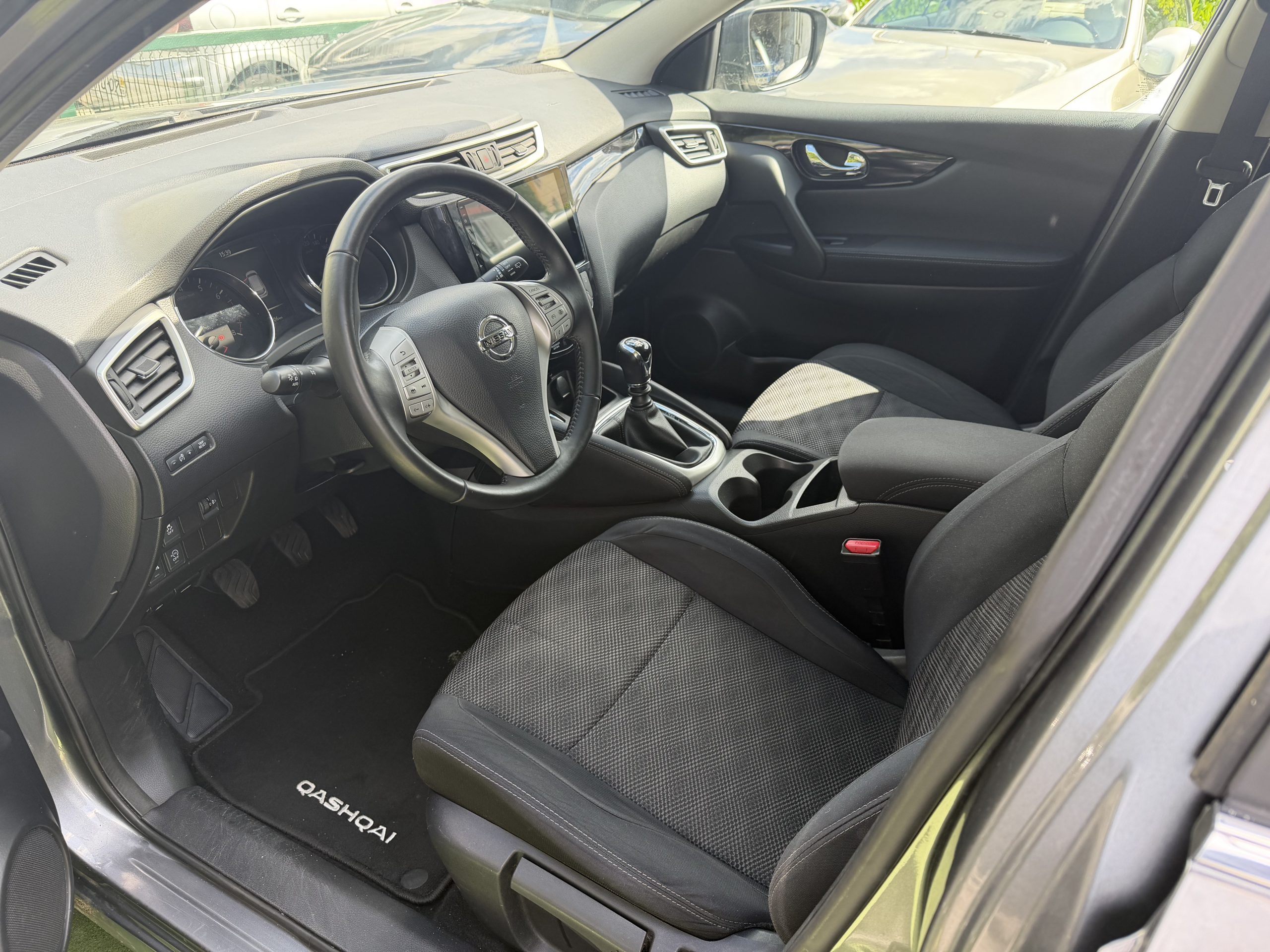 NISSAN QASHQAI 1.2 DIG-T