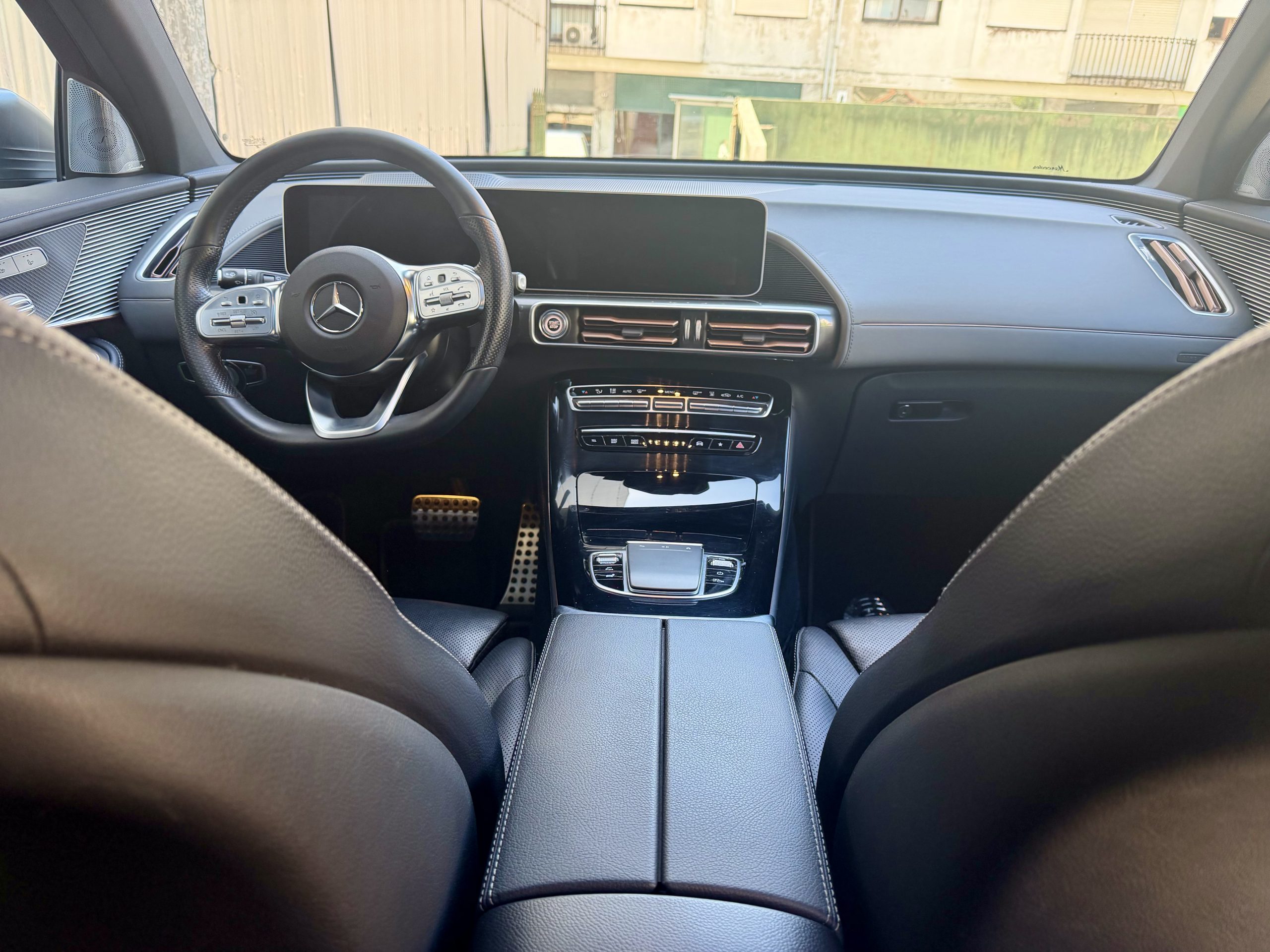 MERCEDES BENZ EQC 400 4Matic AMG