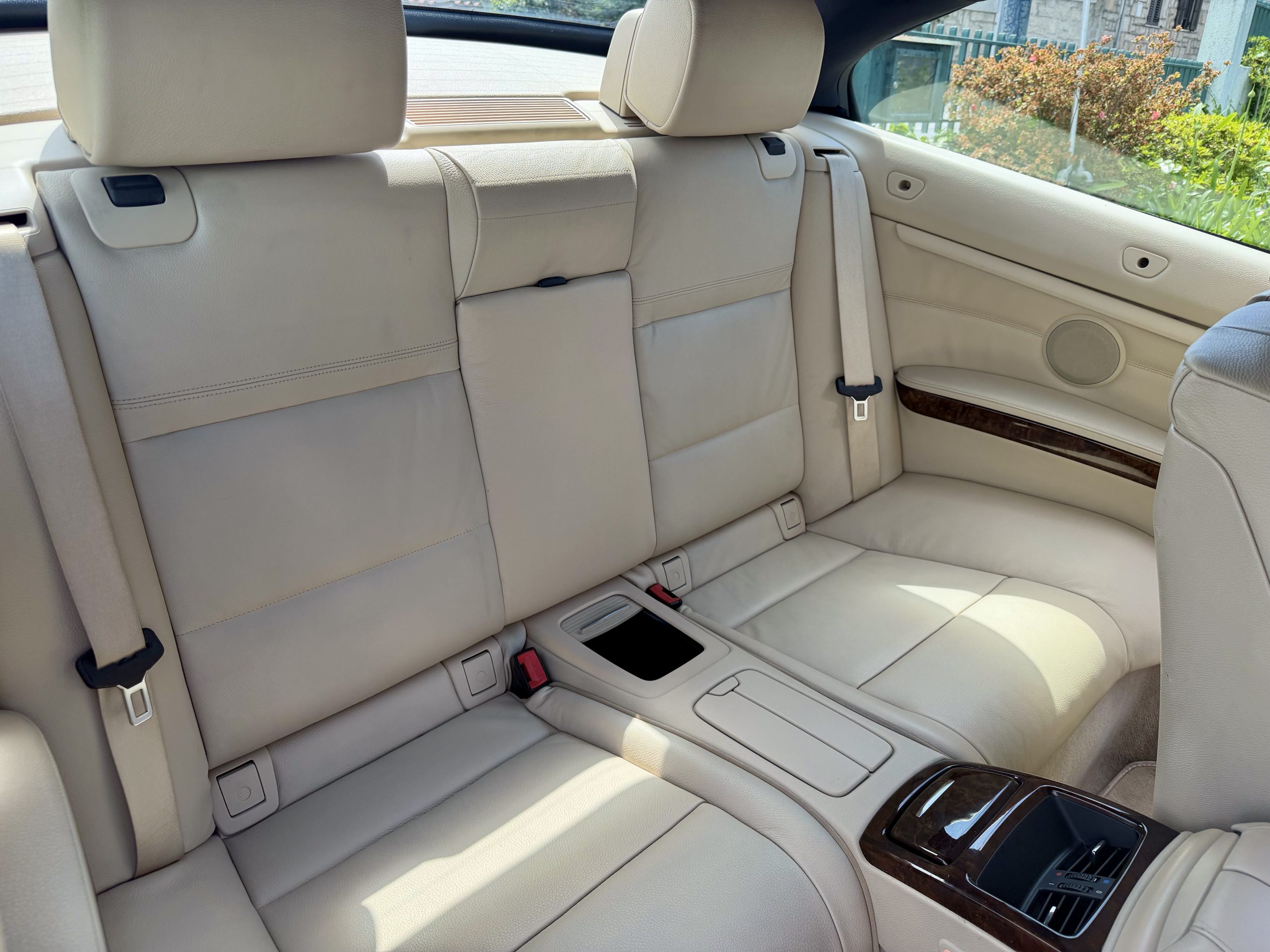 BMW 320i Cabriolet